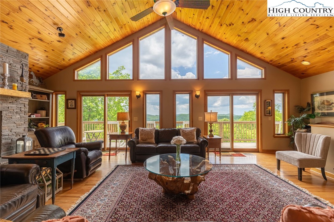 253 Alpine Road Blowing Rock, NC 28605 - Photo 7 of 50 Gallery Image 7