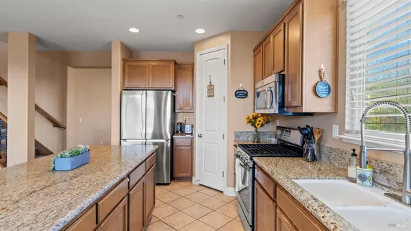 $797,500 | 3862 Clay Bank Road, Fairfield, CA 94533