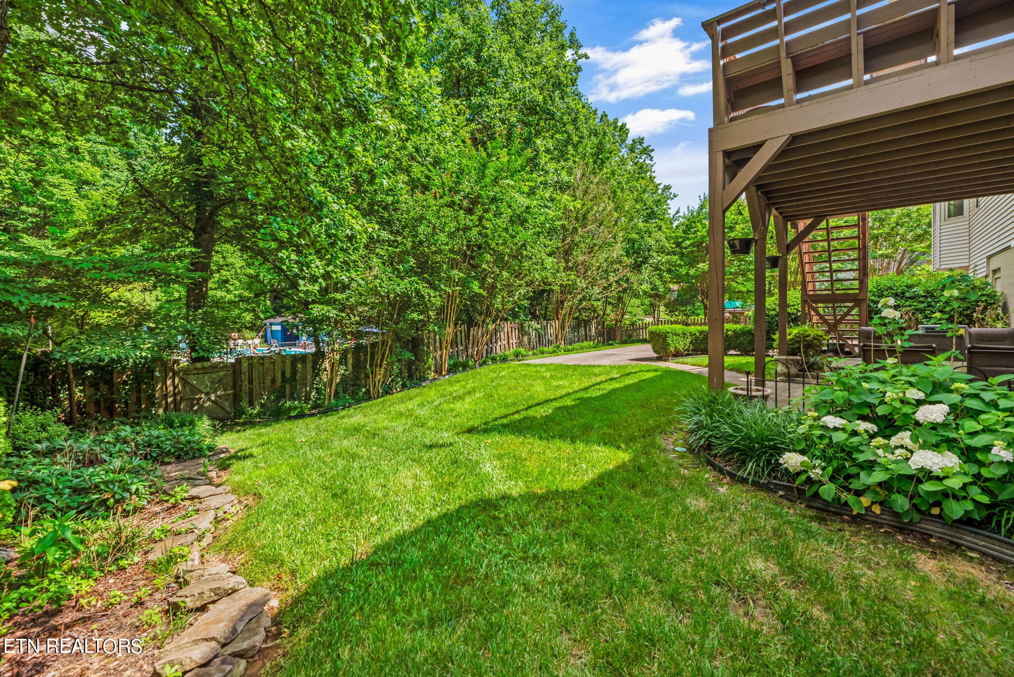 102 Amanda Place Oak Ridge, TN 37830 - Photo 44 of 56