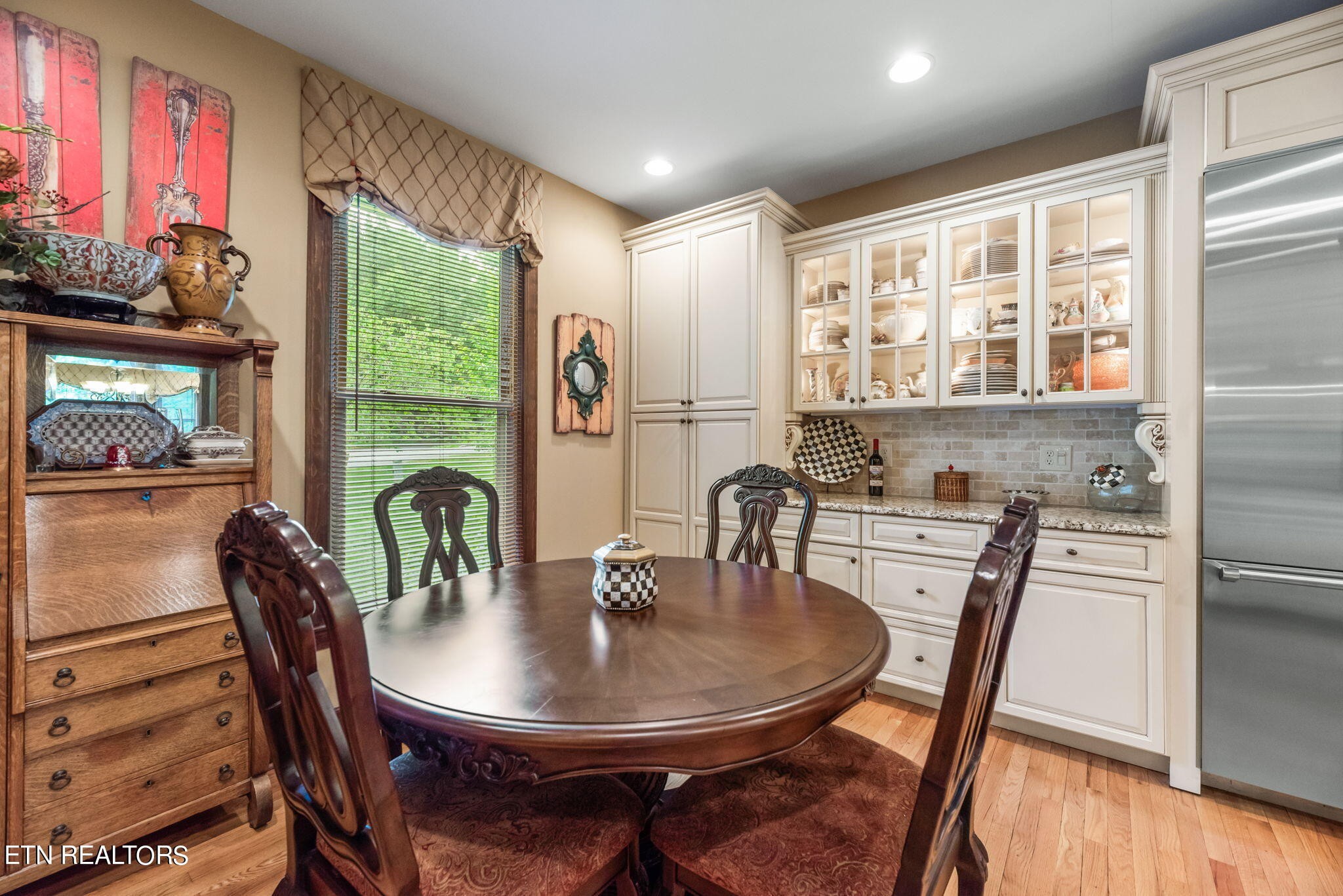 102 Amanda Place Oak Ridge, TN 37830 - Photo 9 of 56
