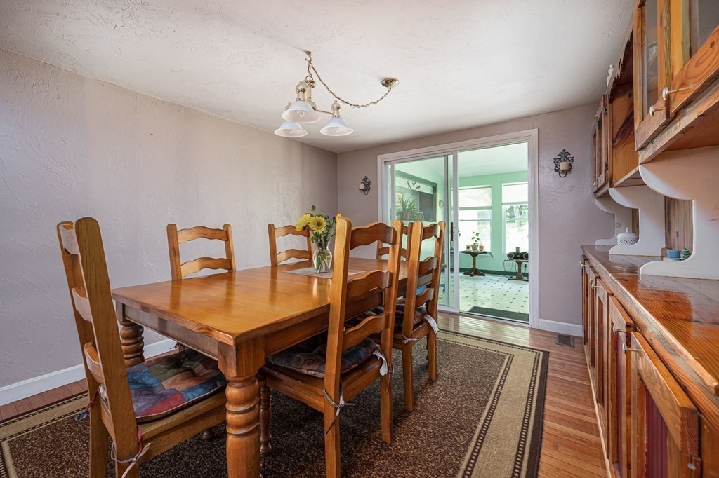 172 Charlton Road Spencer, MA 01562 - Photo 8 of 25 Gallery Image 8