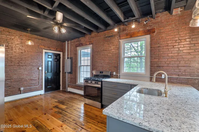 $2,350,000 | 462-470 2nd Avenue, Troy, NY 12182