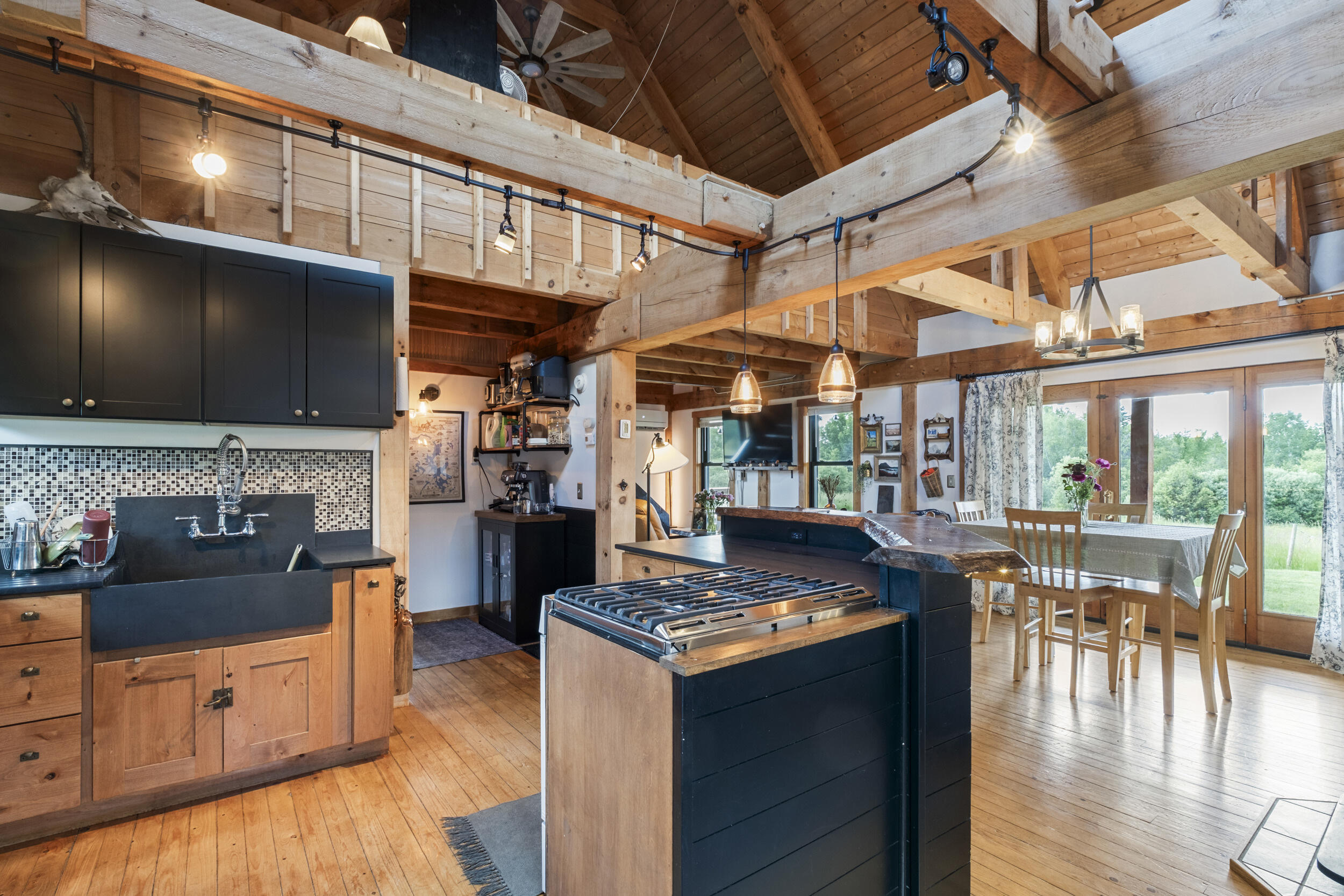 553 North Dexter Road Dexter, ME 04930 - Photo 22 of 55 553_n_dexter_rd-interior-1