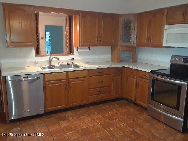 1173 Scyphers Street Northeast Palm Bay, FL 32905 - Photo 3 of 22 Kitchen 2