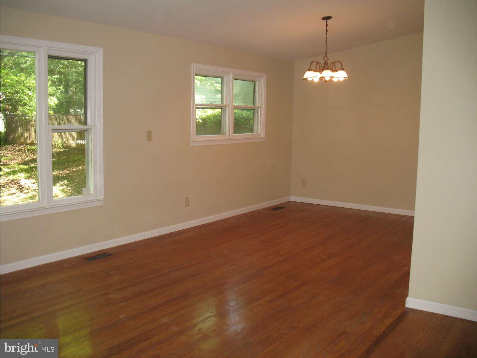 9509 Tulsemere Road Randallstown, MD 21133 - Photo 5 of 27 Dining Room