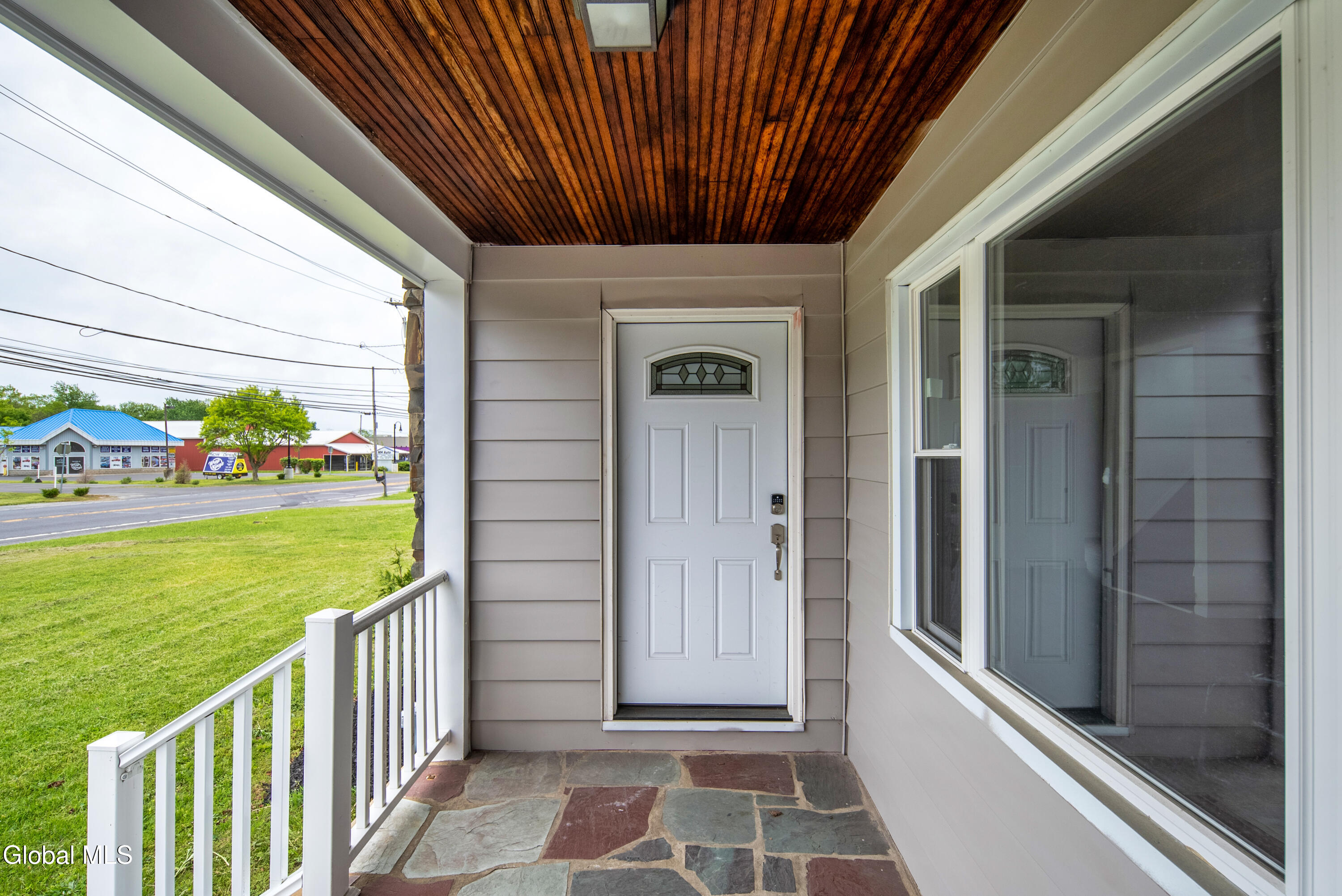 135 Freemans Bridge Road Glenville, NY 12302 - Photo 3 of 60 DSC01723
