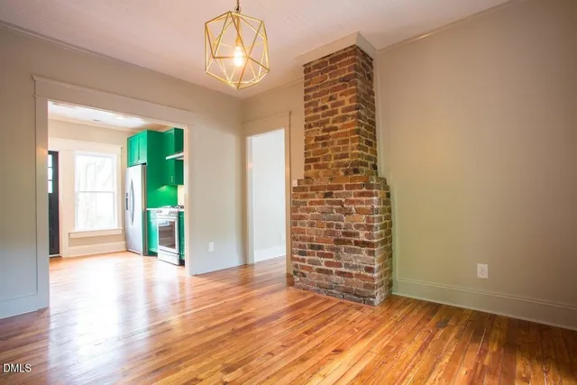 $2,900 | 2018 Englewood Avenue, Durham, NC 27705