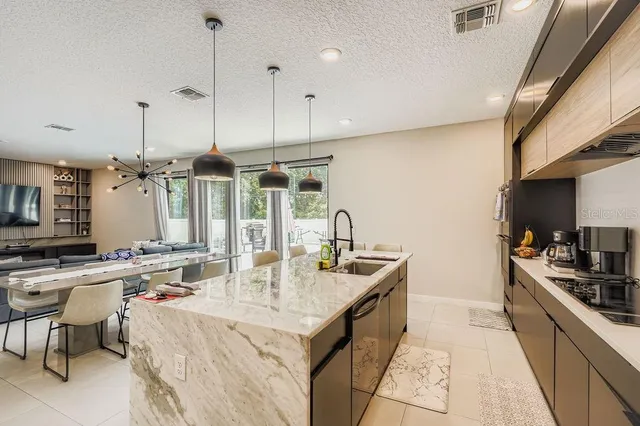 $824,990 | 1882 Lake Pearl Drive, Gotha, FL 34734