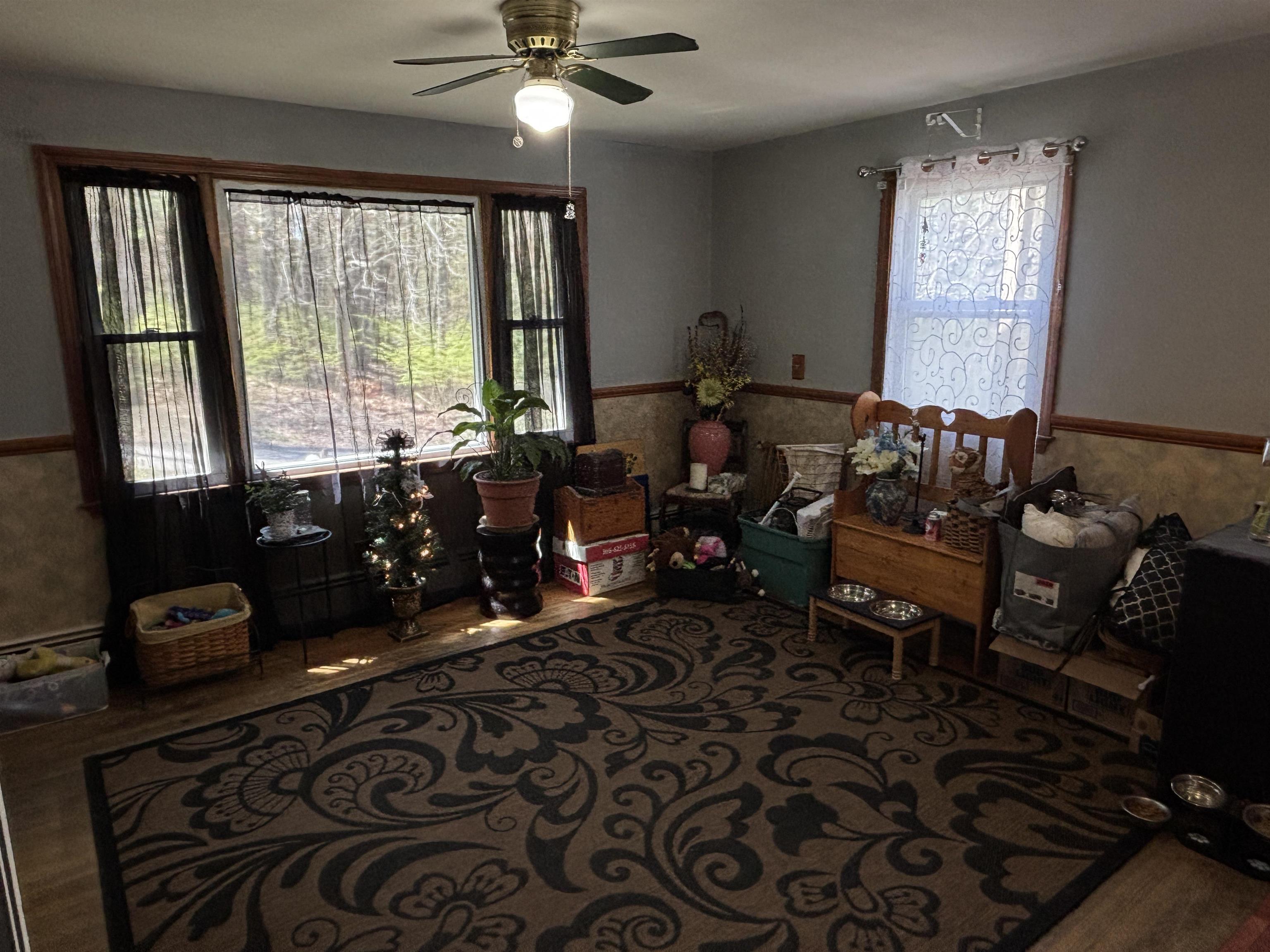 321 West Mitchell Street Manchester, NH 03103 - Photo 3 of 24 Gallery Image 3