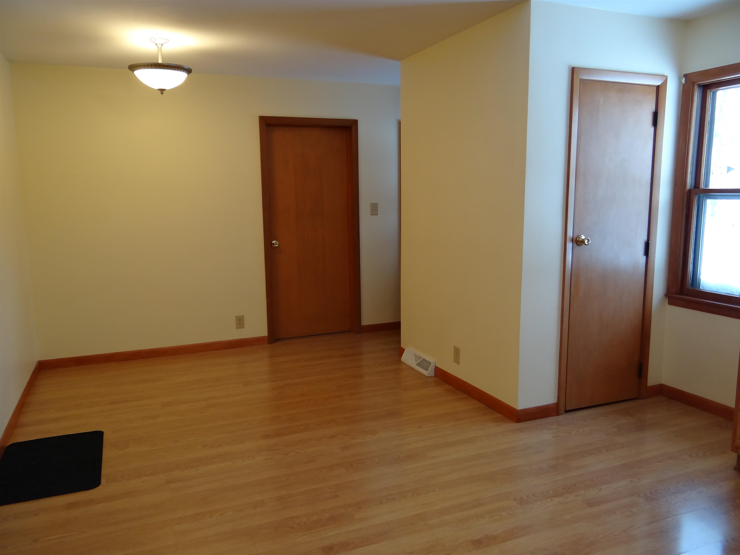 1238 Maple Street Neenah, WI 54956 - Photo 13 of 53