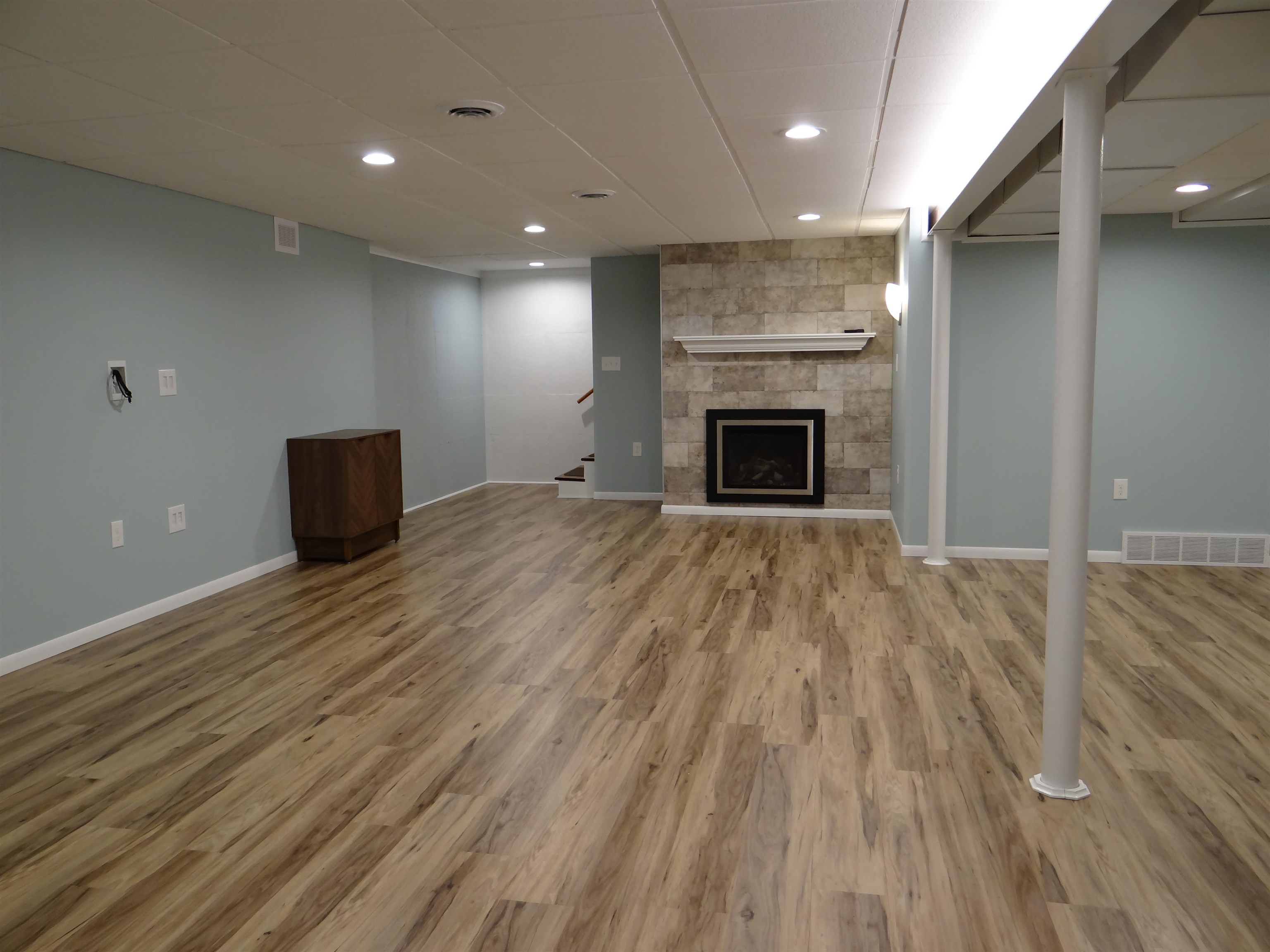 1238 Maple Street Neenah, WI 54956 - Photo 29 of 53