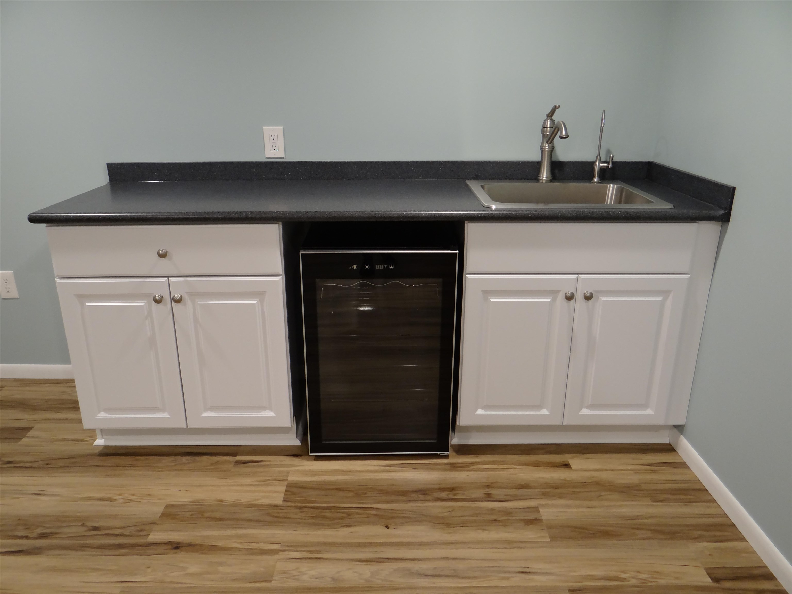 1238 Maple Street Neenah, WI 54956 - Photo 32 of 53