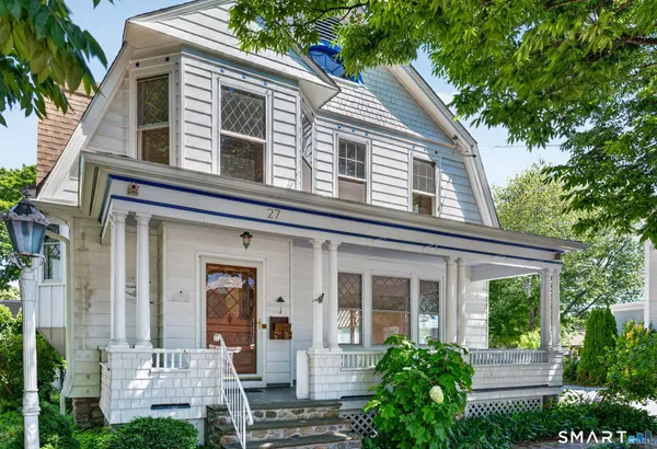 $850,000 | 27 Willow Street, Stonington, CT 06355