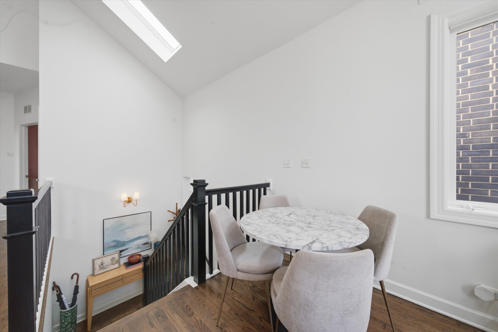 3042 North Racine Avenue, Unit 3 Chicago, IL 60657 - Photo 8 of 18