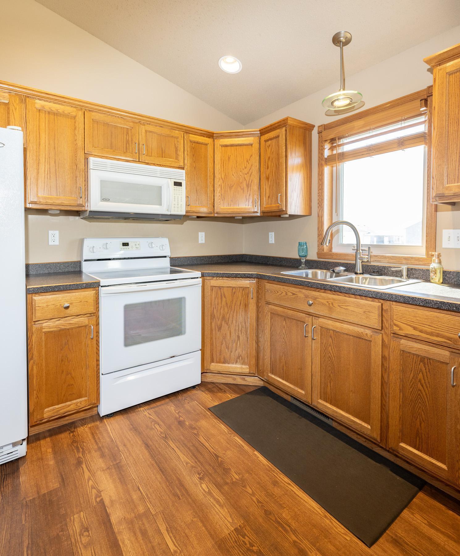 1101 4th Avenue Northeast Dilworth, MN 56529 - Photo 11 of 41