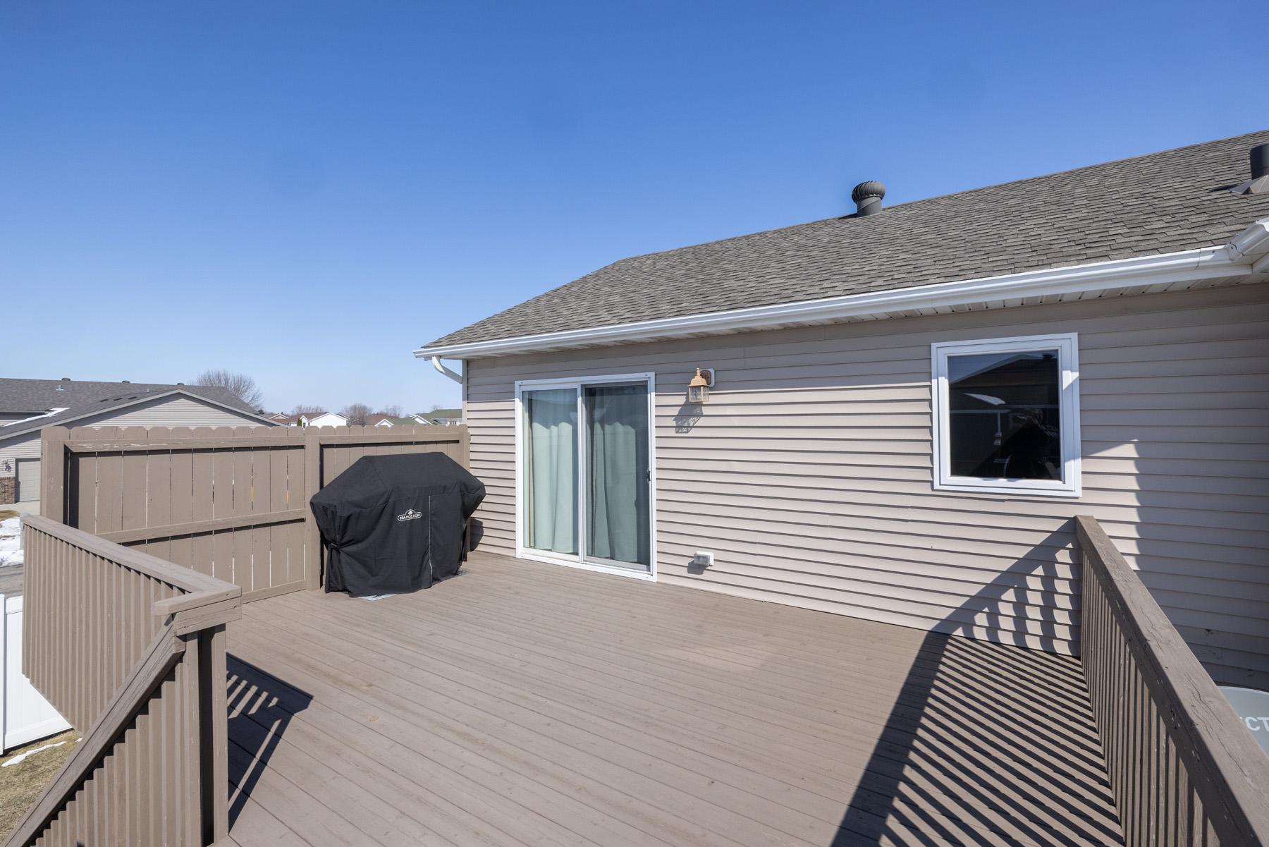 1101 4th Avenue Northeast Dilworth, MN 56529 - Photo 37 of 41