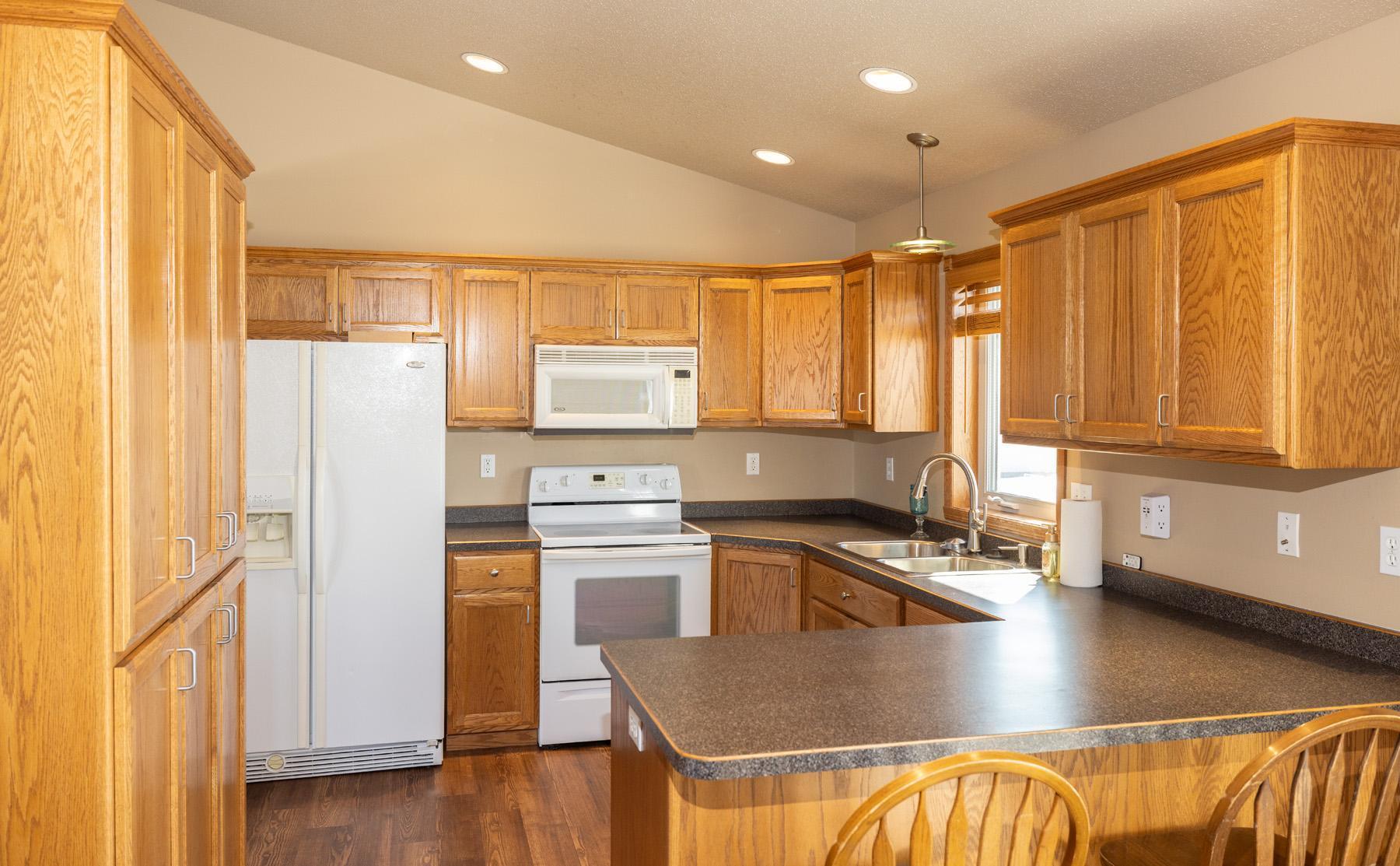 1101 4th Avenue Northeast Dilworth, MN 56529 - Photo 8 of 41