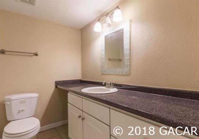 507 Northwest 39th Road, Unit 135 Gainesville, FL 32607 - Photo 7 of 13