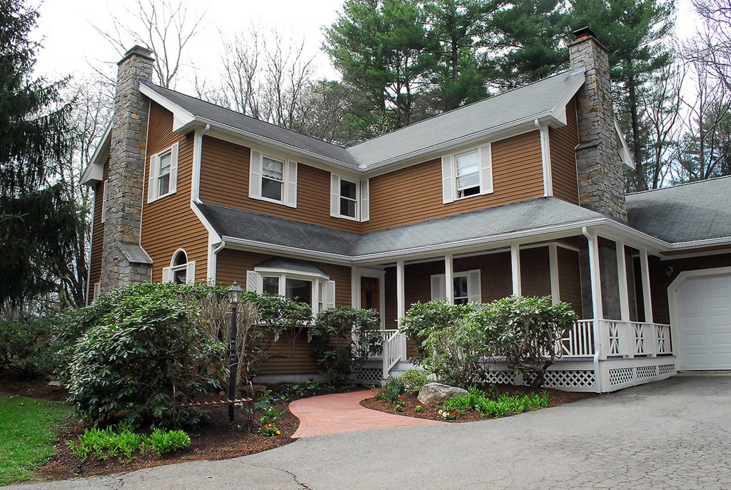 259 Belknap Road Framingham, MA 01701 - Photo 2 of 30 Gallery Image 2