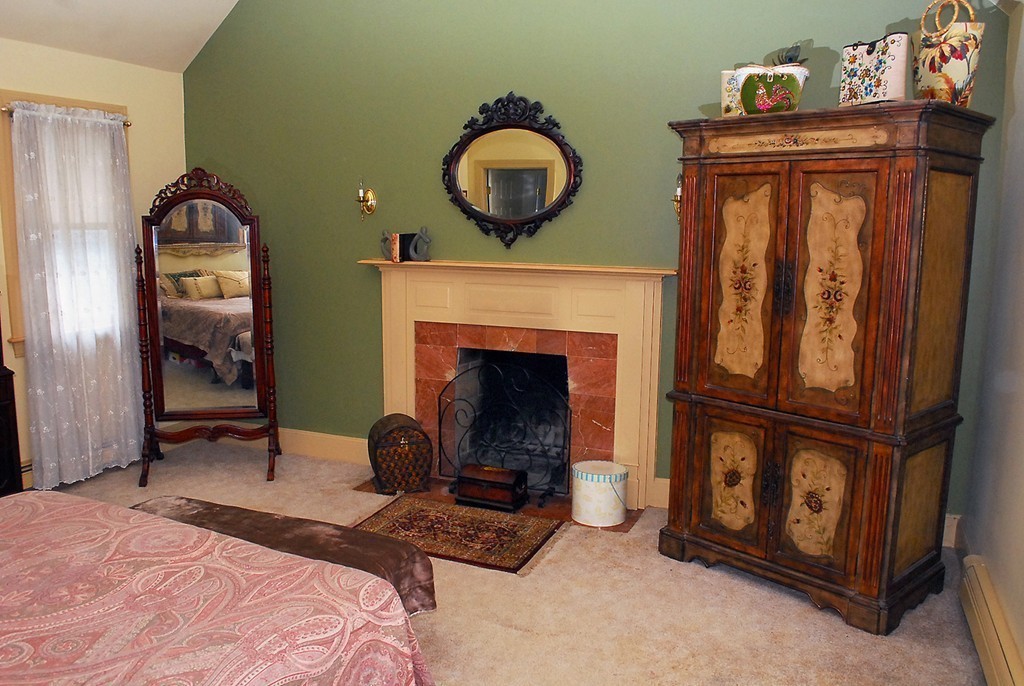 259 Belknap Road Framingham, MA 01701 - Photo 25 of 30 Gallery Image 25