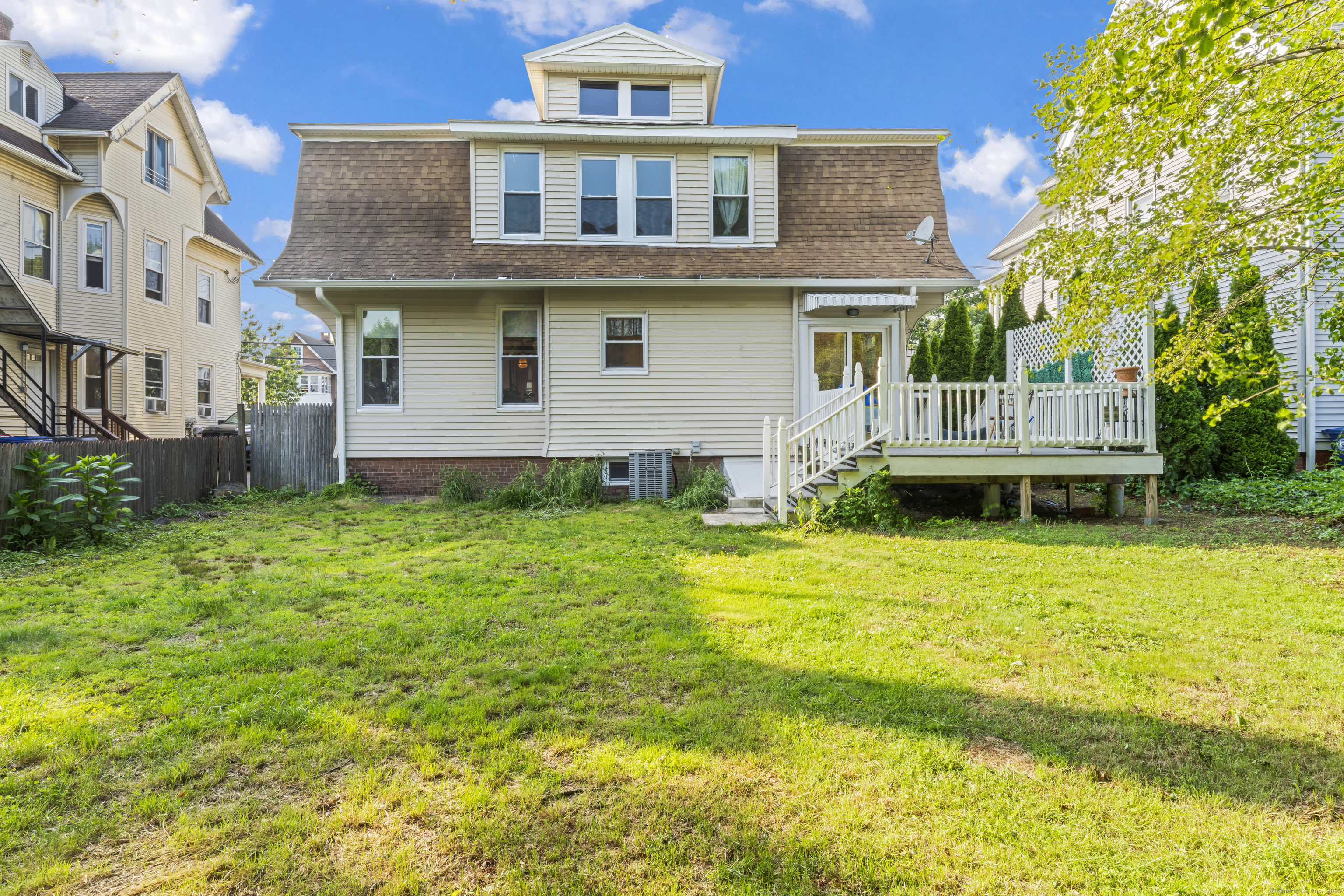 82 Main Street West Haven, CT 06516 - Photo 38 of 40 a house view with a garden space