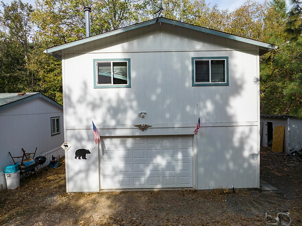 7910 Deer Creek Road Selma, OR 97538 - Photo 17 of 51 15