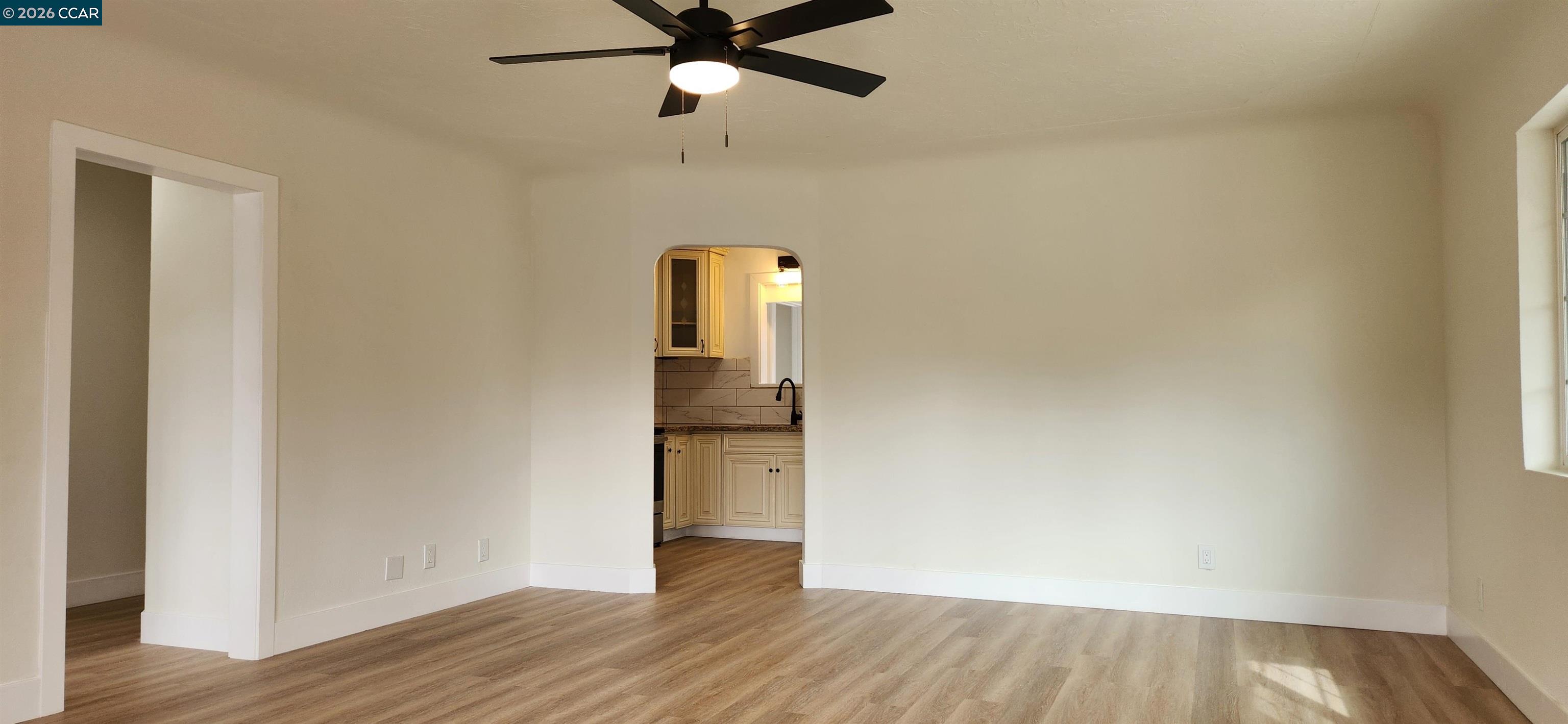 308 Vine Street Modesto, CA 95351 - Photo 5 of 39