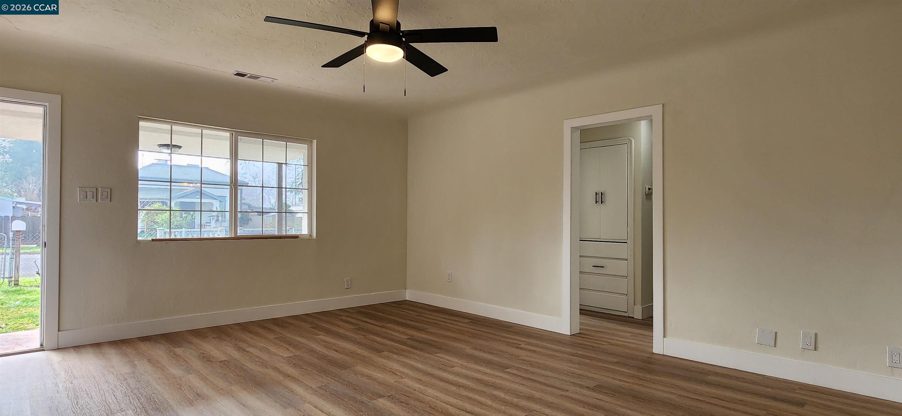 308 Vine Street Modesto, CA 95351 - Photo 7 of 39