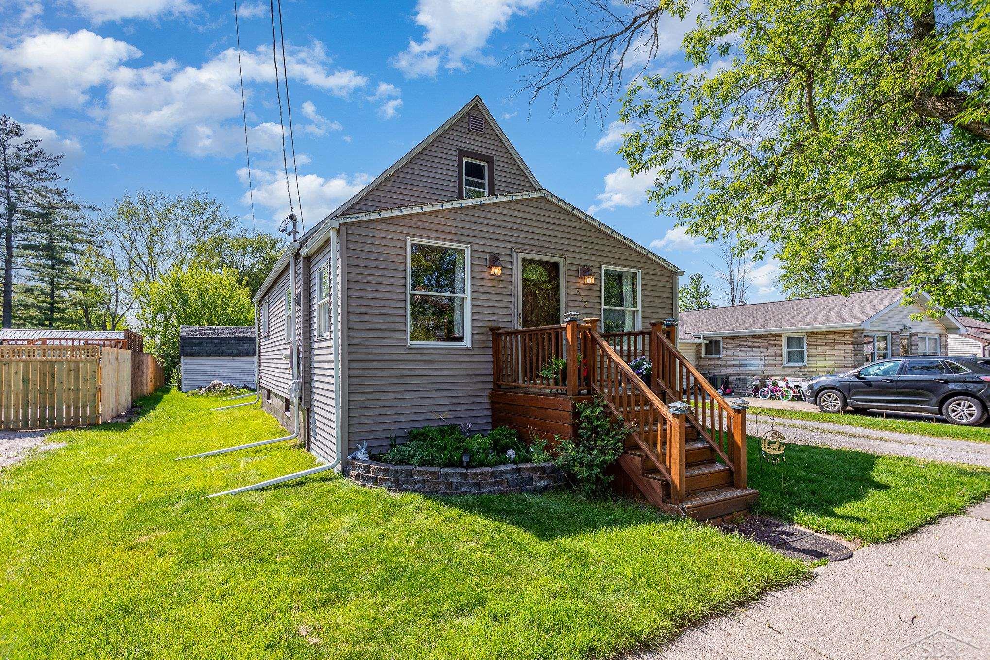 532 Rhodes Street Pinconning, MI 48650 - Photo 1 of 16