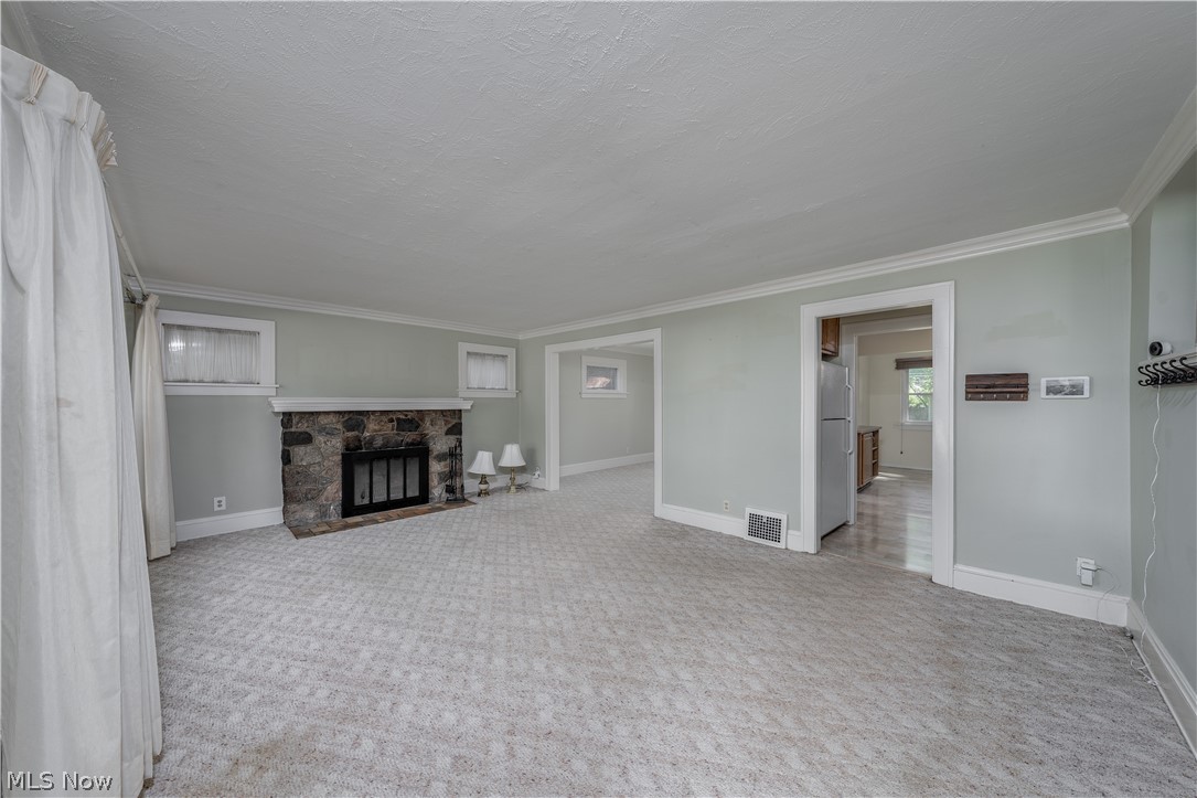 843 Beverly Road Cleveland Heights, OH 44121 - Photo 6 of 35