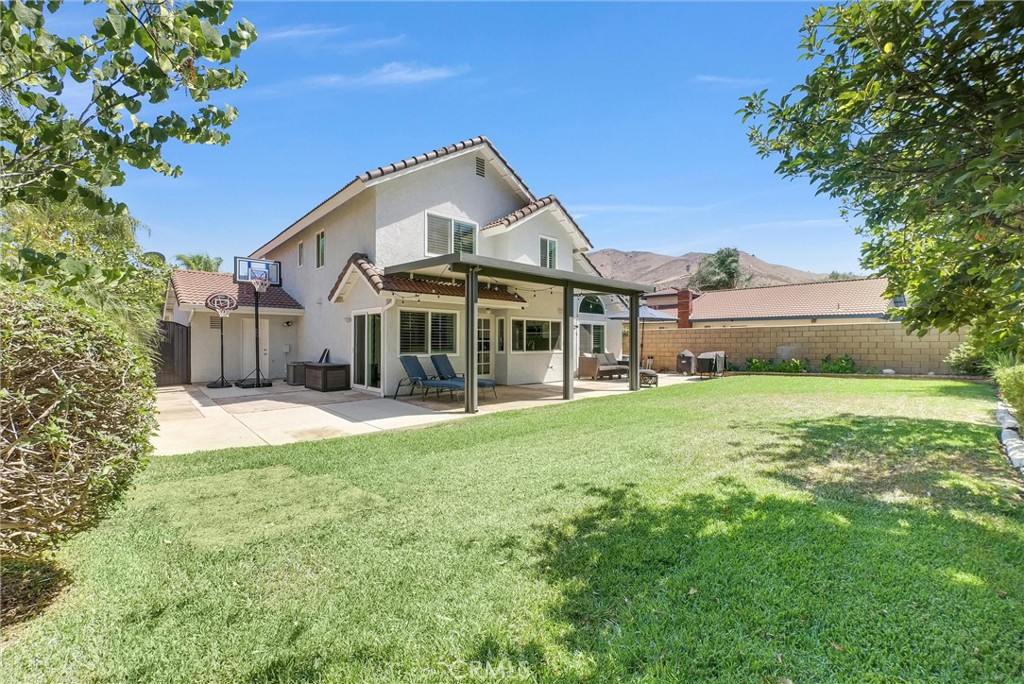 11476 Shugart Way Riverside, CA 92503 - Photo 2 of 57 Gallery Image 2