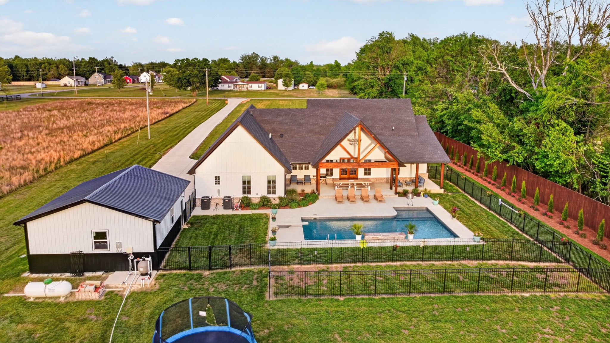 879 Mt Vernon Road Bethpage, TN 37022 - Photo 19 of 67