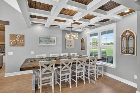 $1,299,000 | 879 Mt Vernon Road, Bethpage, TN 37022