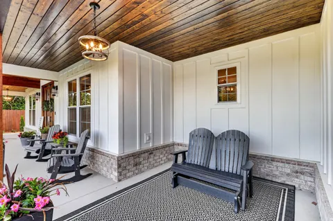 $1,299,000 | 879 Mt Vernon Road, Bethpage, TN 37022