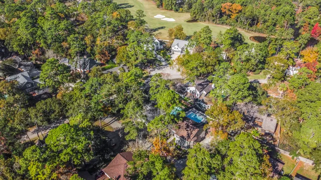 $699,000 | 4 Maystar Court, The Woodlands, TX 77380