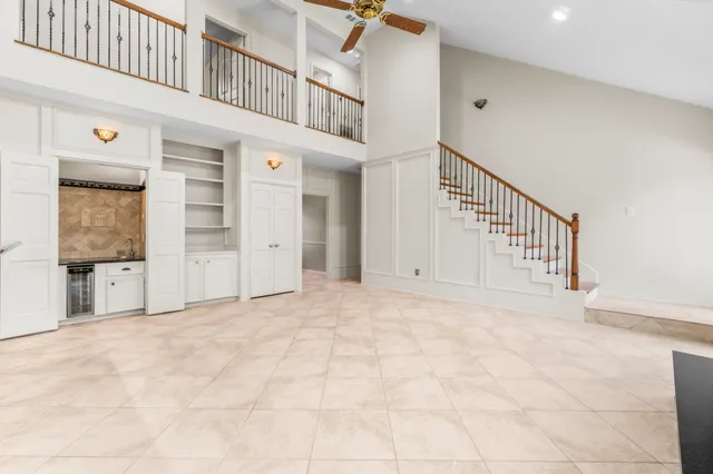 $699,000 | 4 Maystar Court, The Woodlands, TX 77380