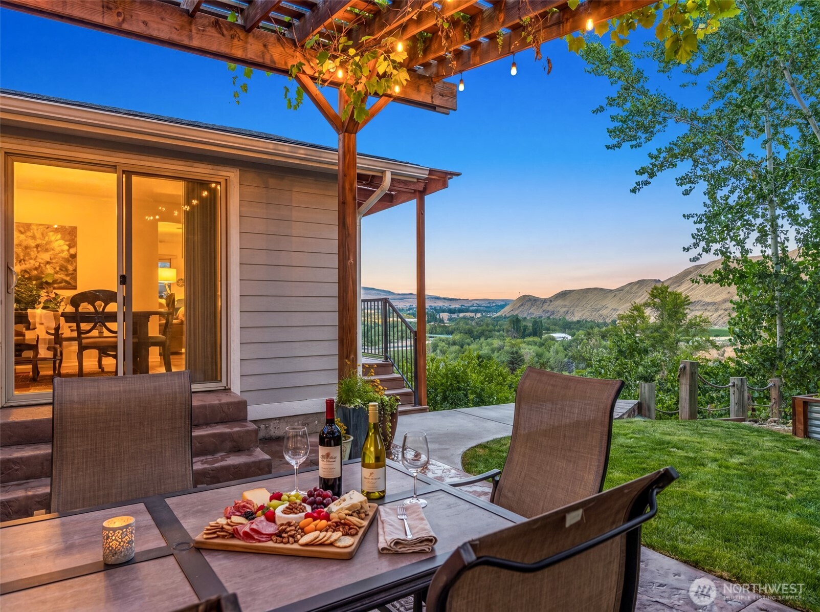 1901 Sleepy Hollow Road Wenatchee, WA 98801 - Photo 30 of 40