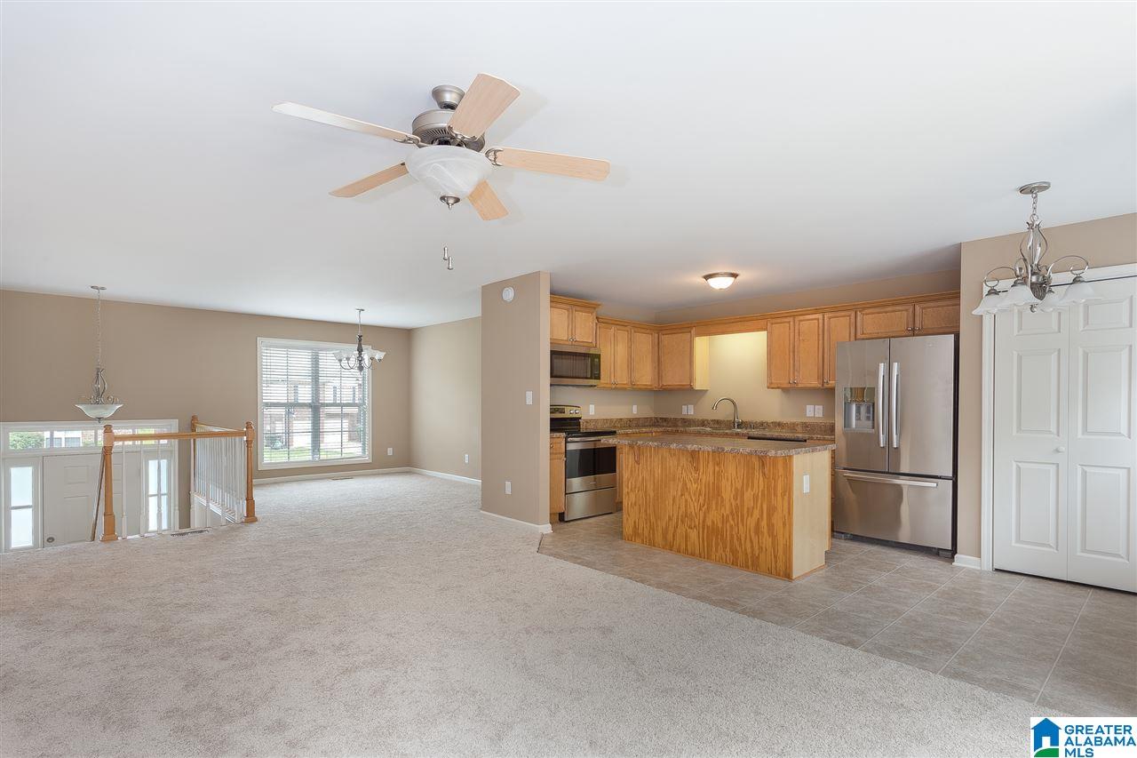 952 Hickory Street Moody, AL 35004 - Photo 6 of 37