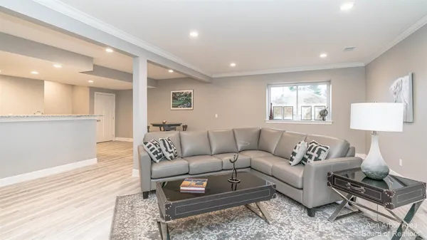 $615,000 | 29 Black Cherry Lane, Saline, MI 48176