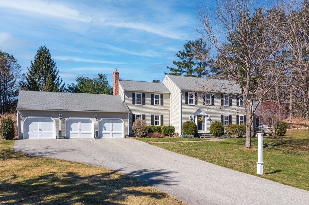 12 Gunnison Road Boxford, MA 01921 - Photo 1 of 42