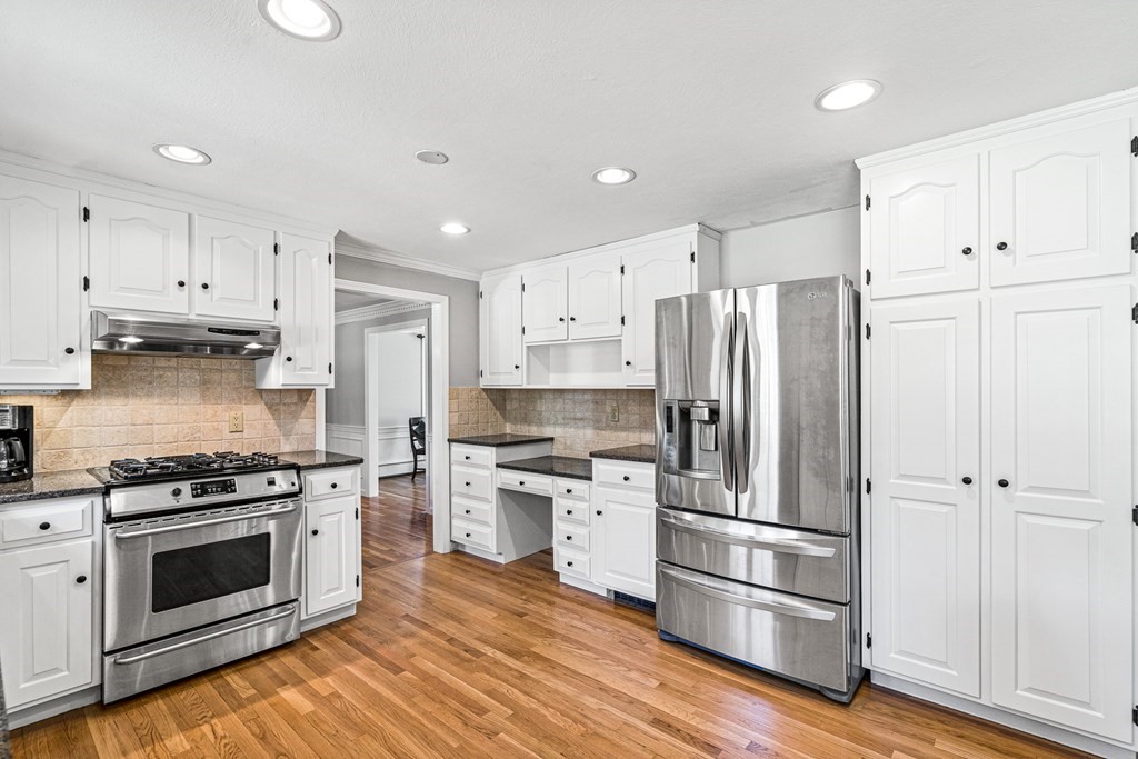 12 Gunnison Road Boxford, MA 01921 - Photo 24 of 42