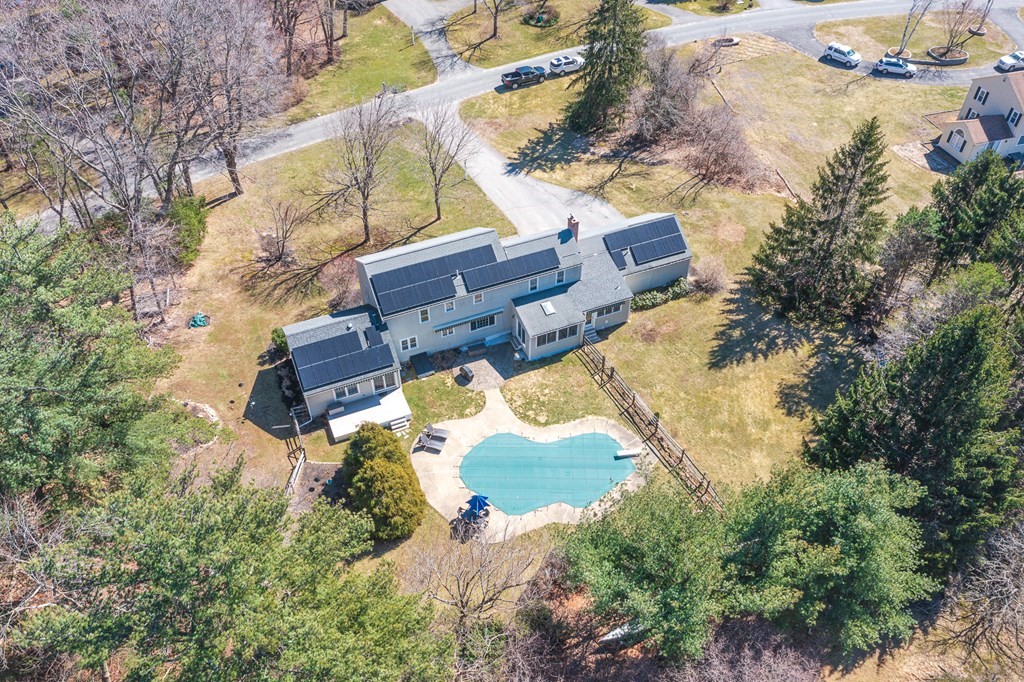 12 Gunnison Road Boxford, MA 01921 - Photo 4 of 42