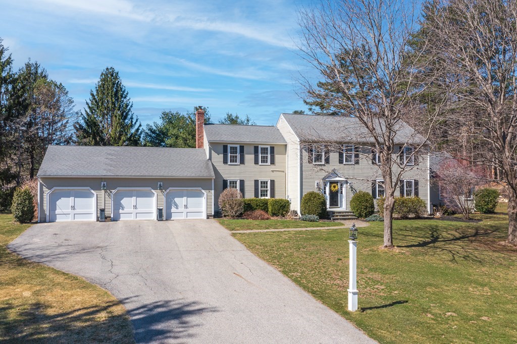 12 Gunnison Road Boxford, MA 01921 - Photo 5 of 42