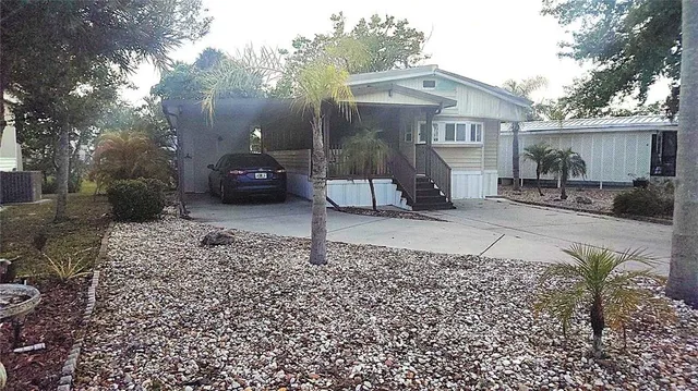 a house view with a outdoor space