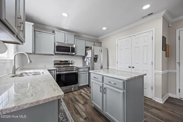 $2,200 | 187 Declaration Drive, Raeford, NC 28376
