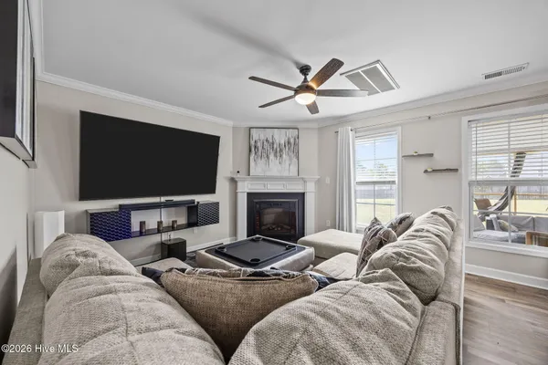 $2,200 | 187 Declaration Drive, Raeford, NC 28376