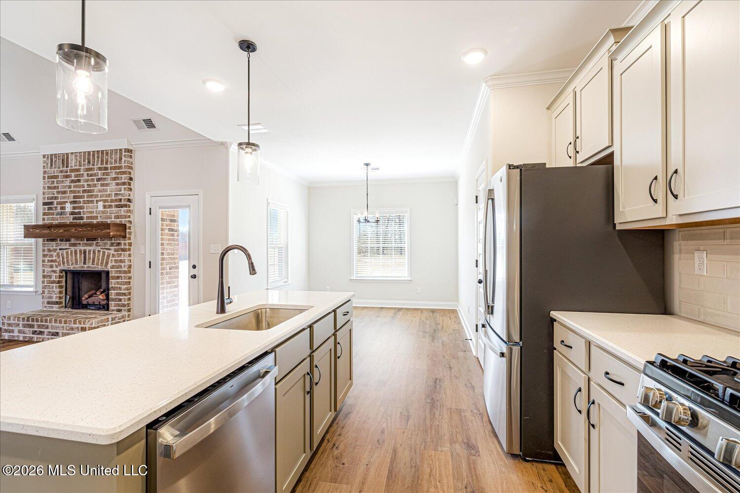 2033 Gracie Road Hernando, MS 38632 - Photo 14 of 42 kitchen4
