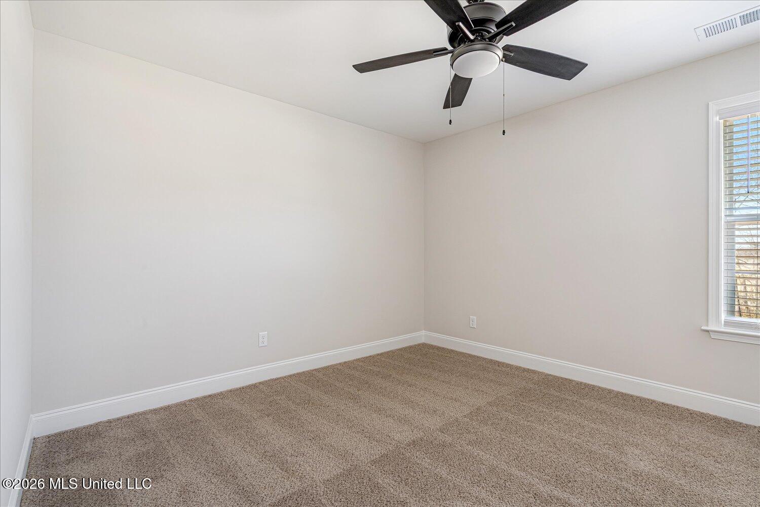 2033 Gracie Road Hernando, MS 38632 - Photo 34 of 42 upstairs room4