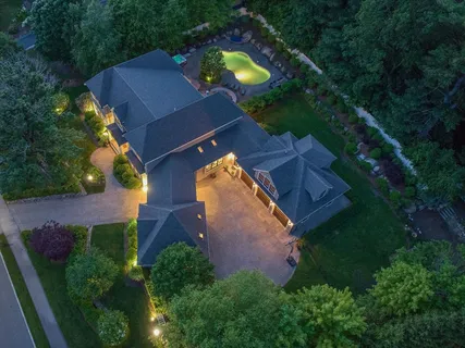 $3,498,000 | 4 Abbott Lane, Bedford, MA 01730