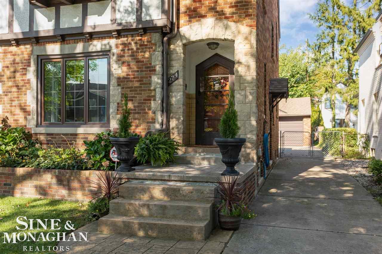 274 Moran Road Grosse Pointe Farms, MI 48236 - Photo 2 of 44